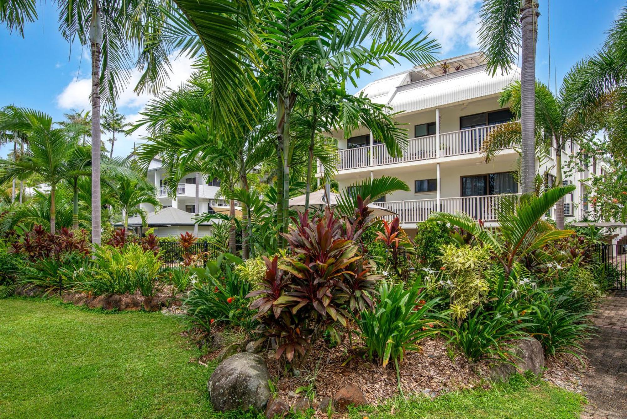Tropical Reef Apartments Port Douglas Ngoại thất bức ảnh